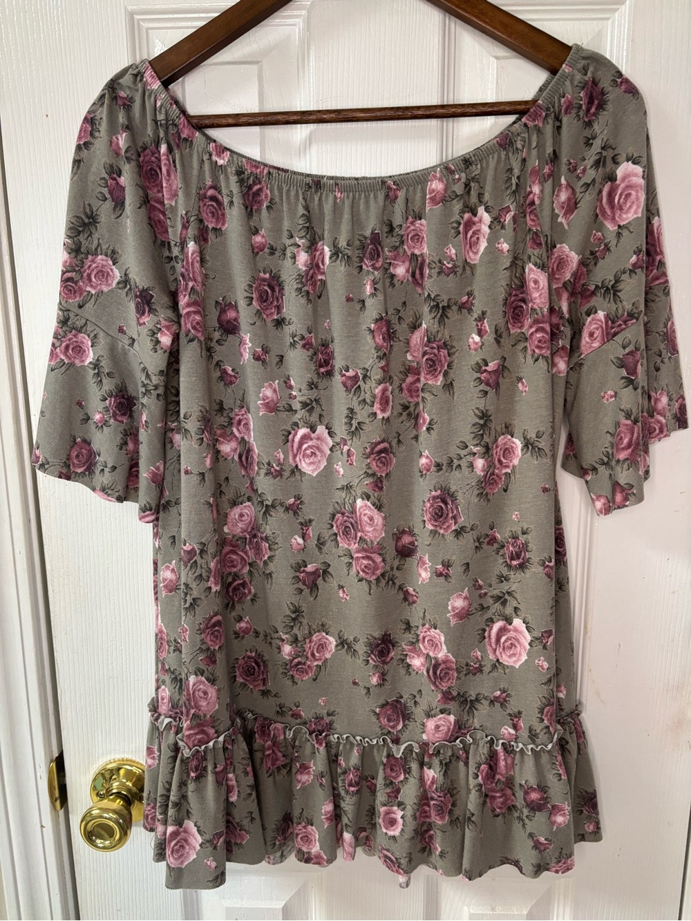 easel Sage Floral Off-Shoulder Tunic with Pink Roses - Picture 2 of 4